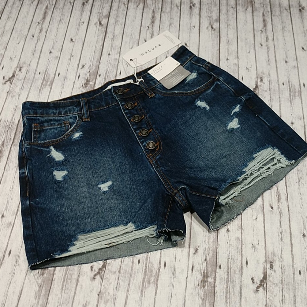 NWT nature Los Angeles Distressed Jean Sho…